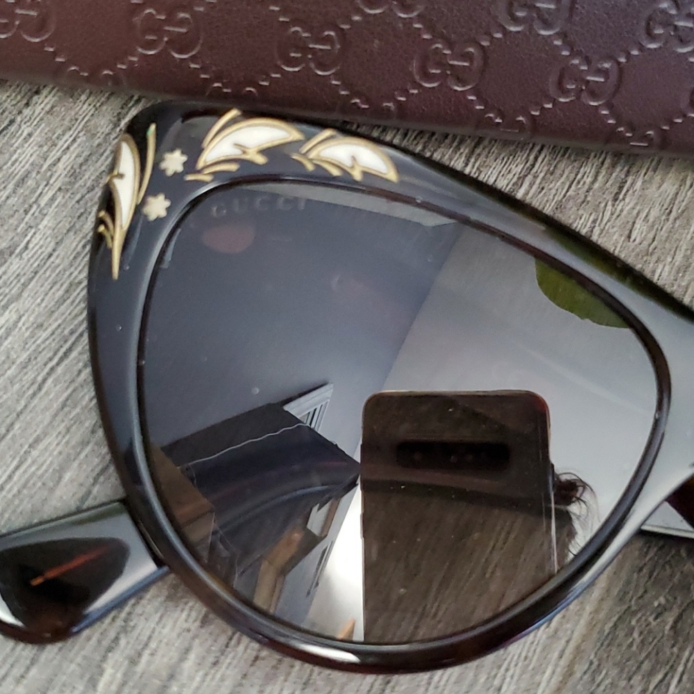 Gucci sunglasses - Picture 2 of 4